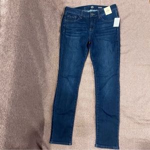NWT size 7 SO skinny jeans